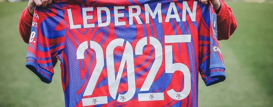 Nowy kontrakt Ledermana