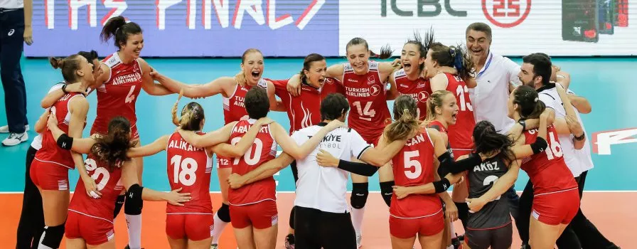 SLNk: Turcja i USA w finale!