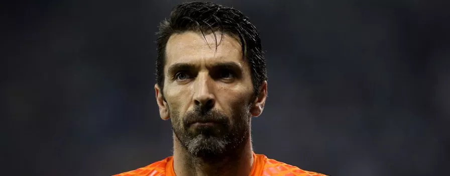 Gianluigi Buffon w PSG!