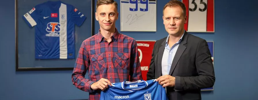 Pierwszy transfer Lecha