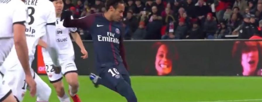 Neymar pozywa FC Barcelonę