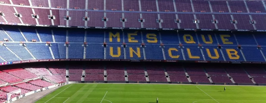 Kiedy debiut Roberta Lewandowskiego w FC Barcelonie?