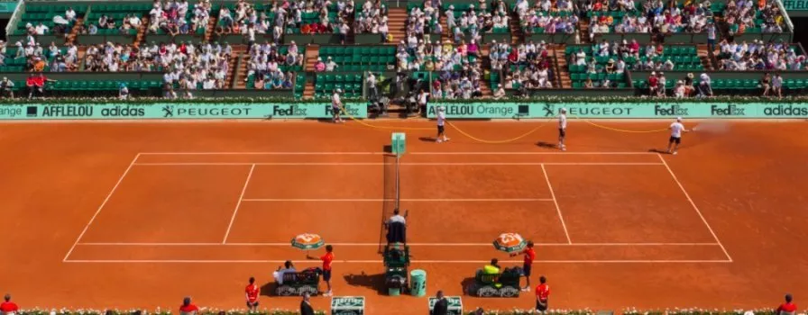 Iga Świątek - Martina Trevisan transmisja. Gdzie oglądać mecz Polki o półfinał Roland Garros?