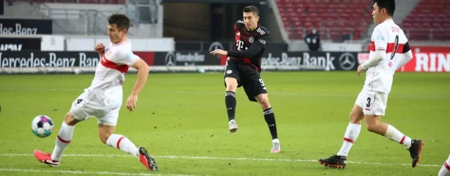 Lewandowski jak Kojiro!